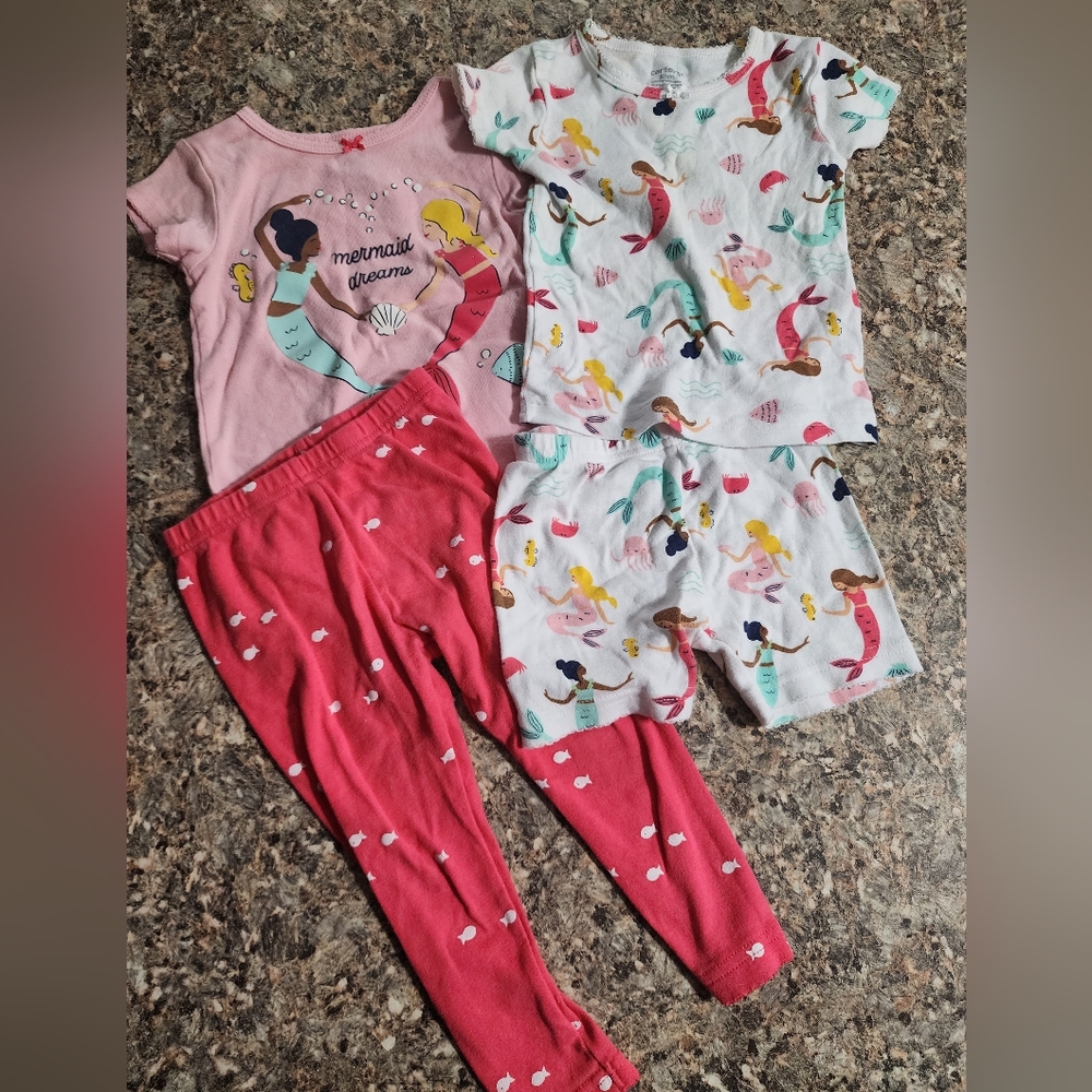 Toddler girls multiple pajama sets size:18M